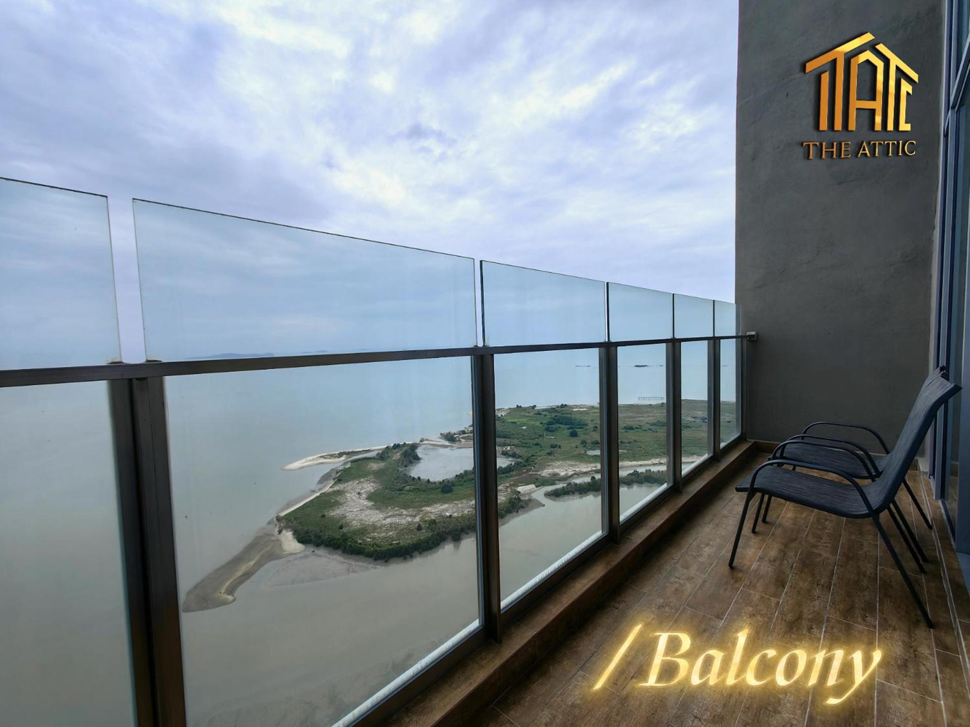 Attic Home Melaka Silverscape Residence & Jonker Dış mekan fotoğraf