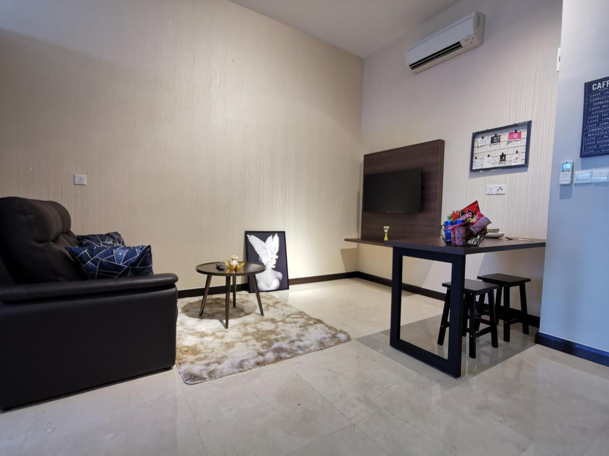 Attic Home Melaka Silverscape Residence & Jonker Oda fotoğraf